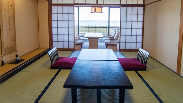 海の見える基本客室【食事会場：レストラン】